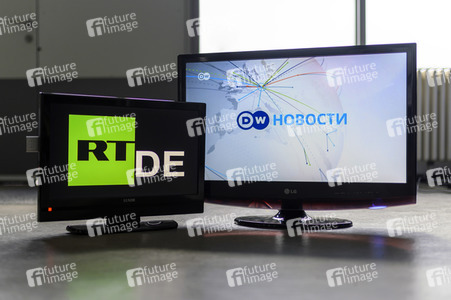 Symbolfoto RT Deutsch und Deutsche Welle