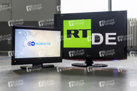 Symbolfoto RT Deutsch und Deutsche Welle