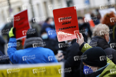 Coronademo in Düsseldorf