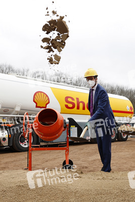 Eröffnung der Baustellte für eine Bio-Flüssiggas-Anlage in Köln