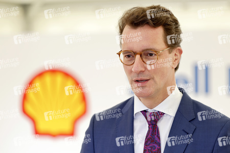 Eröffnung der Baustellte für eine Bio-Flüssiggas-Anlage in Köln