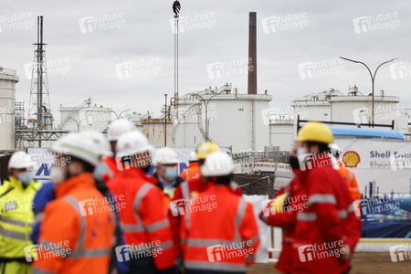 Eröffnung der Baustellte für eine Bio-Flüssiggas-Anlage in Köln