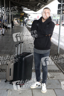 Ankunft des Dschungelkönigs 2022 in Hamburg