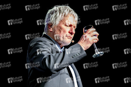 Auftritt von Jürgen Becker in Köln