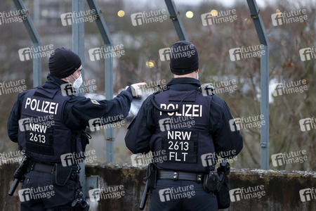 Sicherheitsmaßnahmen beim Drach Prozess in Köln