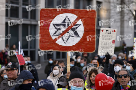 Coronademo in Düsseldorf
