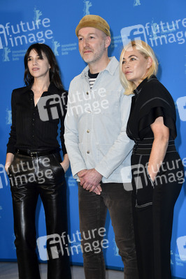 Photocall 'Les passagers de la nuit', Berlinale 2022