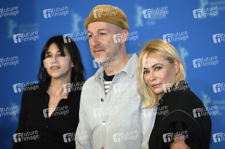 Photocall 'Les passagers de la nuit', Berlinale 2022