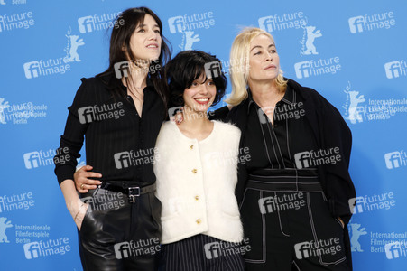 Photocall 'Les passagers de la nuit', Berlinale 2022