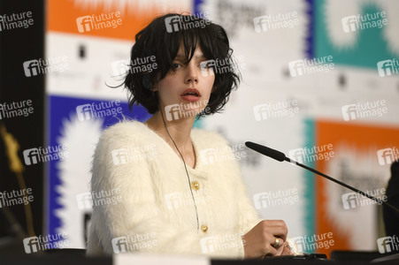Pressekonferenz 'Les passagers de la nuit', Berlinale 2022