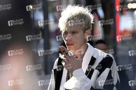 Machine Gun Kelly bei der Ankunft am Grand Hyatt Hotel, Berlinale 2022