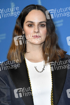 Photocall 'One Year, One Night', Berlinale 2022