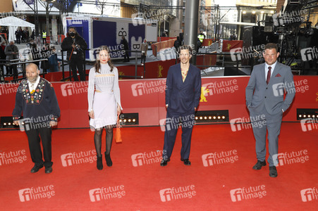Filmpremiere 'Drii Winter', Berlinale 2022