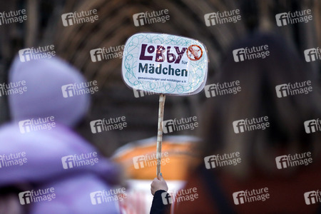 One Billion Rising Demo in Köln
