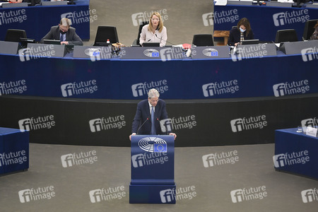 Jahresbericht 2021 der EZB im EU-Parlament in Straßburg