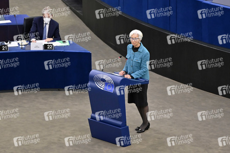 Jahresbericht 2021 der EZB im EU-Parlament in Straßburg