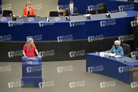 Jahresbericht 2021 der EZB im EU-Parlament in Straßburg