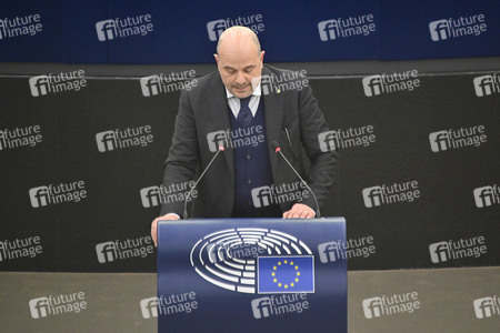 Jahresbericht 2021 der EZB im EU-Parlament in Straßburg