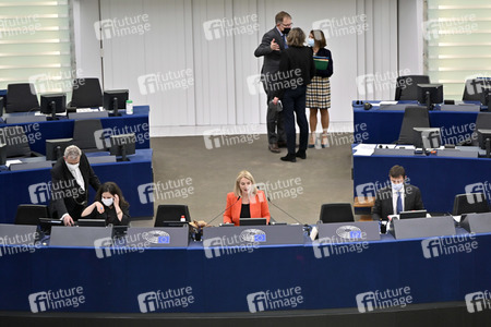 Jahresbericht 2021 der EZB im EU-Parlament in Straßburg