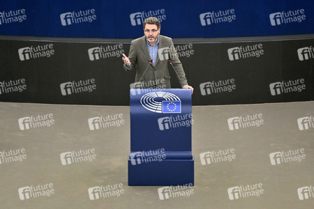 Jahresbericht 2021 der EZB im EU-Parlament in Straßburg