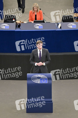 Jahresbericht 2021 der EZB im EU-Parlament in Straßburg