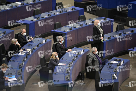 Jahresbericht 2021 der EZB im EU-Parlament in Straßburg