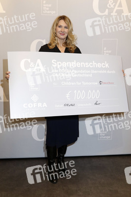 Spendenübergabe mit Steffi Graf in Hamburg