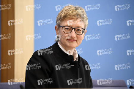 Pressekonferenz zur Vorstellung des Jahresgutachtens der Wissenschaftsplattform Klimaschutz in Berlin