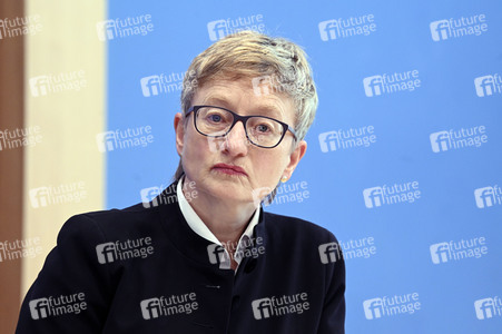 Pressekonferenz zur Vorstellung des Jahresgutachtens der Wissenschaftsplattform Klimaschutz in Berlin