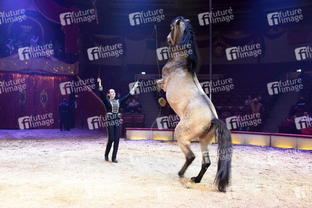 Vorpremiere vom Circus Krone Winterprogramm 'New Memories' in München