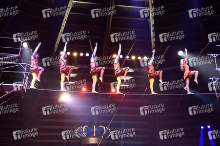 Vorpremiere vom Circus Krone Winterprogramm 'New Memories' in München