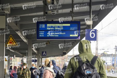 Symbolfoto Bahnverspätungen