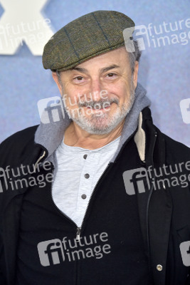 Season 5 Premiere 'Better Things' in Los Angeles