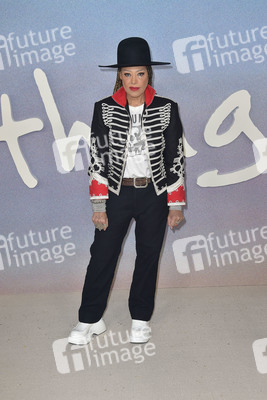 Season 5 Premiere 'Better Things' in Los Angeles