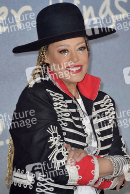 Season 5 Premiere 'Better Things' in Los Angeles