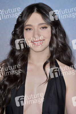 Season 5 Premiere 'Better Things' in Los Angeles