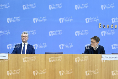 Pressekonferenz zur aktuellen Corona-Lage in Berlin
