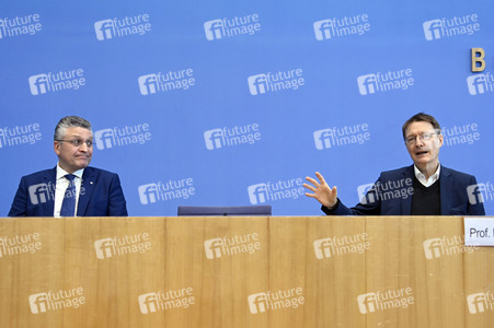 Pressekonferenz zur aktuellen Corona-Lage in Berlin