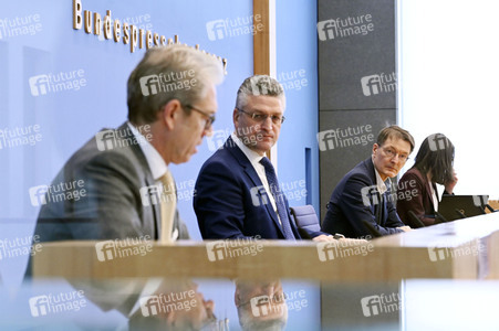Pressekonferenz zur aktuellen Corona-Lage in Berlin