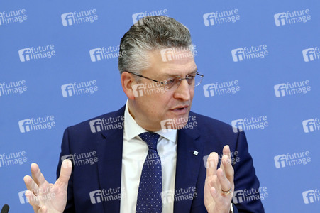 Pressekonferenz zur aktuellen Corona-Lage in Berlin