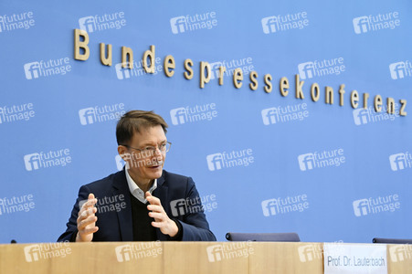 Pressekonferenz zur aktuellen Corona-Lage in Berlin