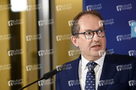 Statement der CDU/CSU-Bundestagsfraktion nach der fraktionsoffenen Sitzung in Berlin