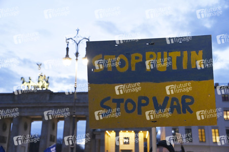 Demonstration gegen den Krieg in der Ukraine in Berlin