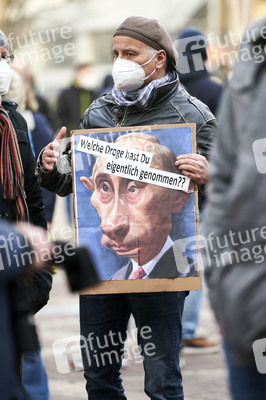 'Lichter für den Frieden' Friedensgebet und Kundgebung für die Ukraine in Hannover