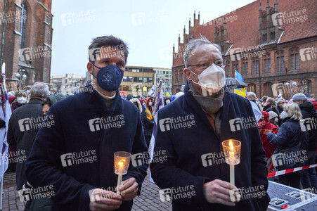'Lichter für den Frieden' Friedensgebet und Kundgebung für die Ukraine in Hannover