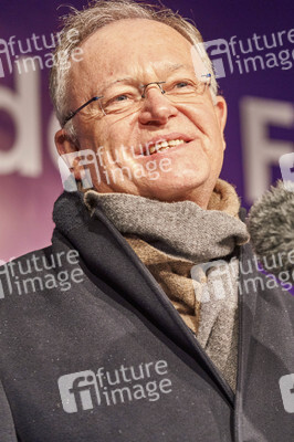 'Lichter für den Frieden' Friedensgebet und Kundgebung für die Ukraine in Hannover