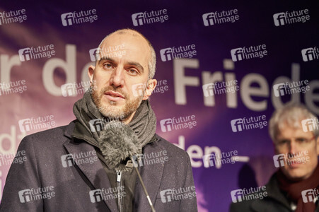 'Lichter für den Frieden' Friedensgebet und Kundgebung für die Ukraine in Hannover