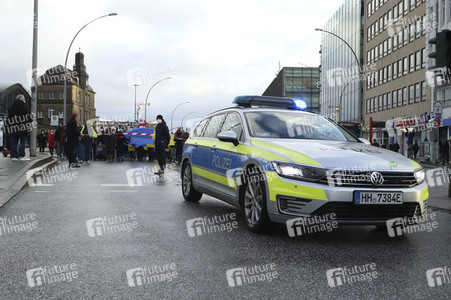 Demonstration gegen den Krieg in der Ukraine in Hamburg