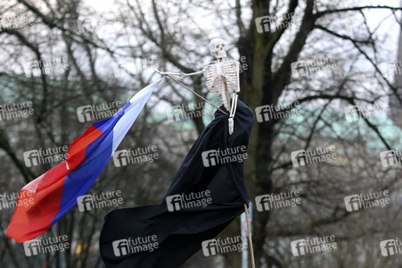 Demonstration gegen den Krieg in der Ukraine in Hamburg