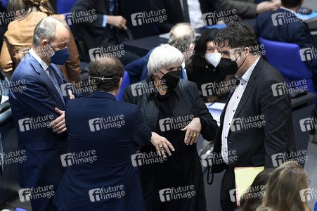 Sondersitzung des Deutschen Bundestages in Berlin